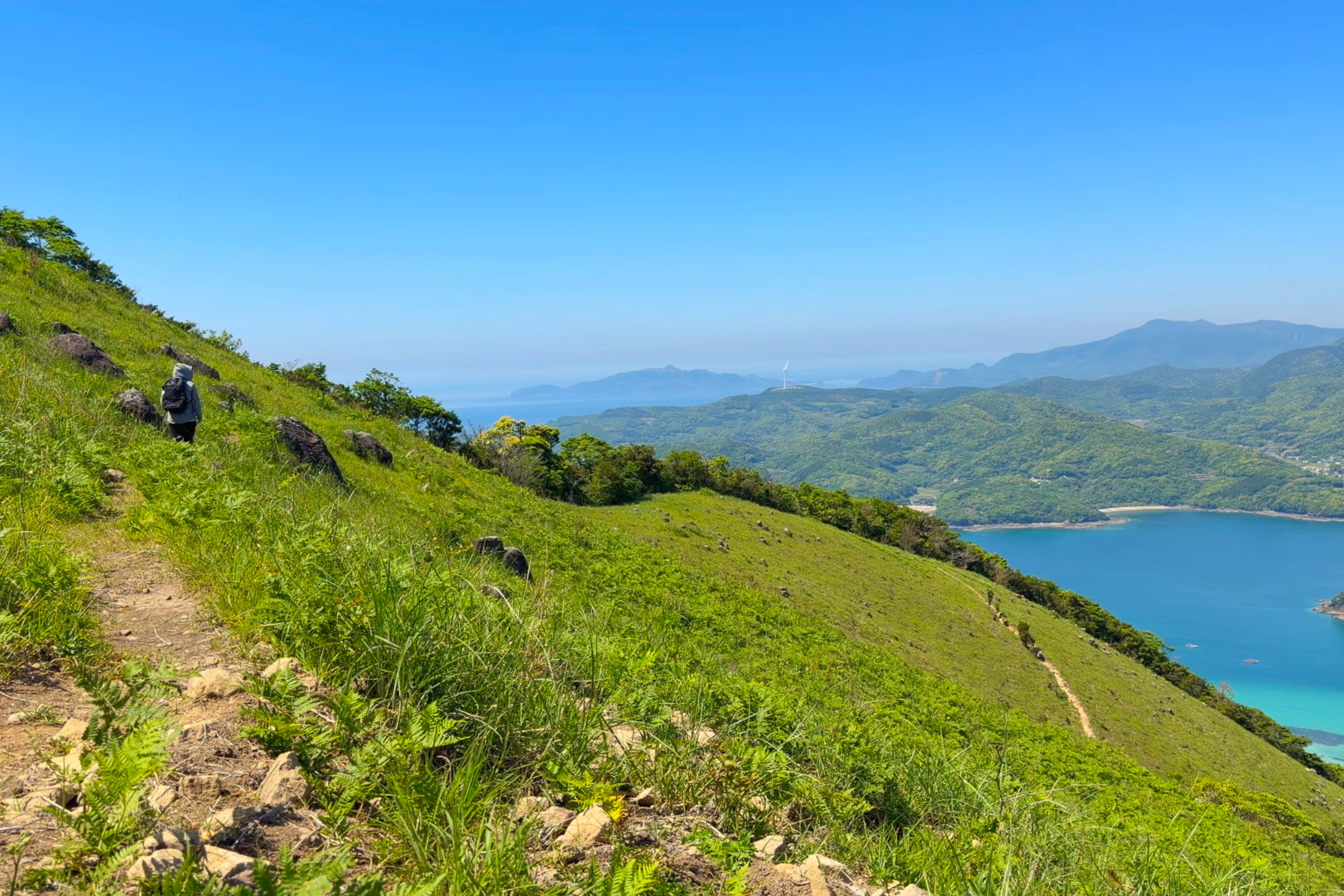 佐志岳 草原帯の登り